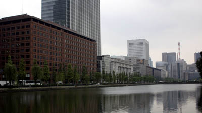 ��d���O�������J���ʂ�]��